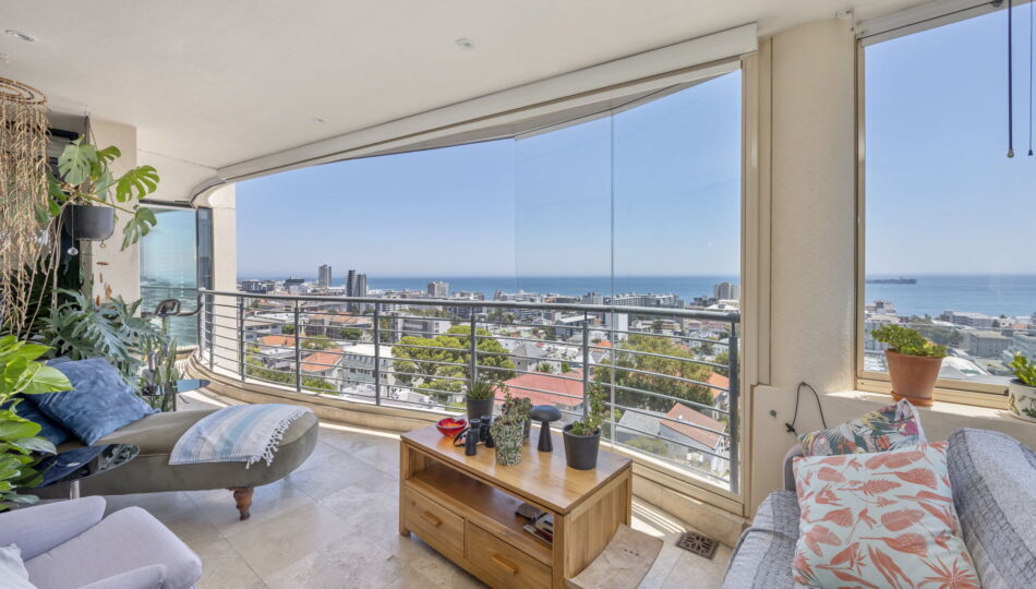 The Meridian, Sea Point, Cape Town property main image